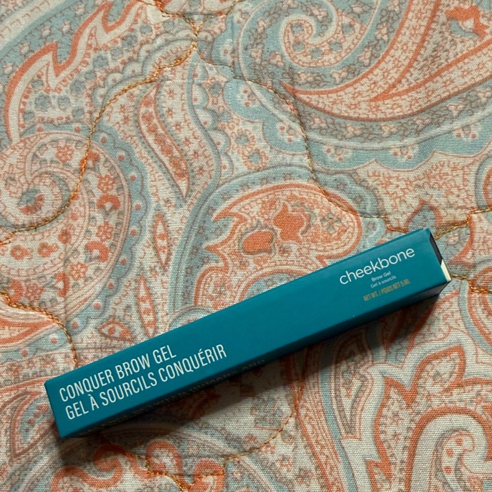 Cheekbone Conquer Brow Gel